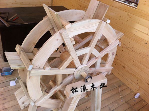 防腐木 碳化木 景观水车 木制水轮车 木水车 定做木水车 小水车